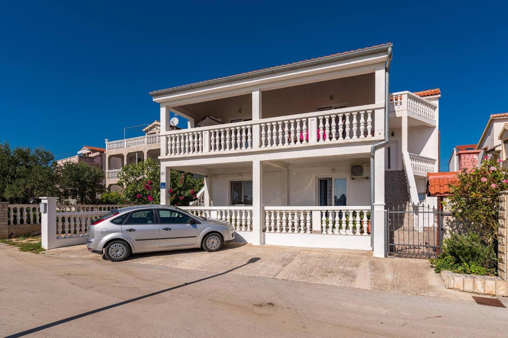 Apartment Lara Tribalj Exterior foto